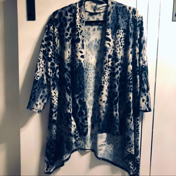 VOW Sweaters - 49. Plus Size 2X super Soft Animal Print Cardigan